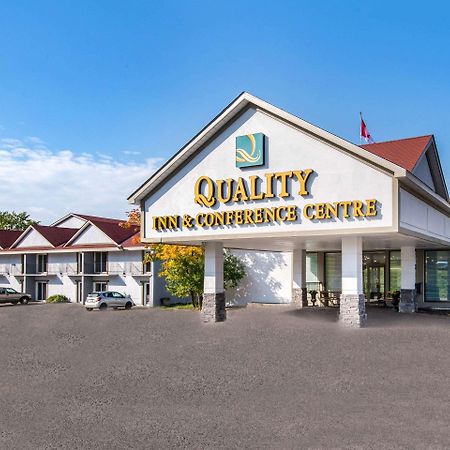 Quality Inn & Conference Centre Orillia Exterior photo